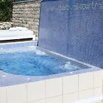 Front Apartament *